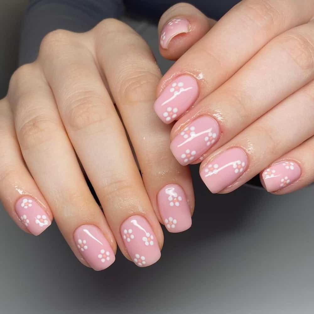 white flower nails