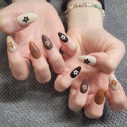 brown nails