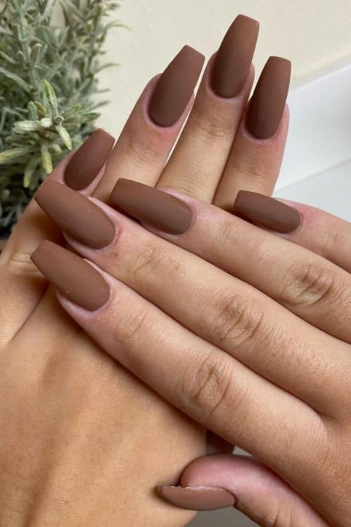 brown nails