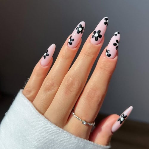 black nails