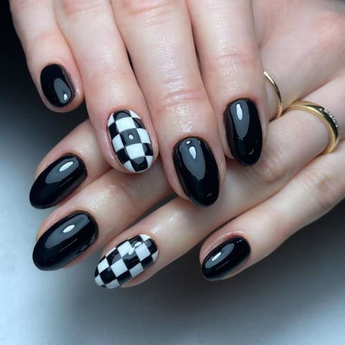 black nails