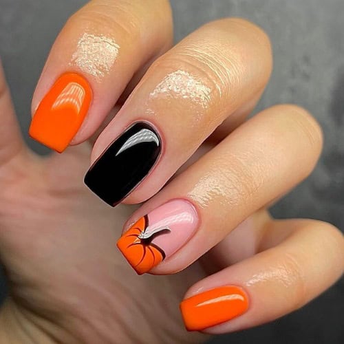 simple halloween nails