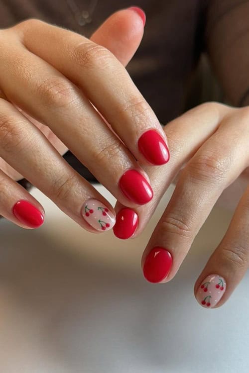 red nail designs