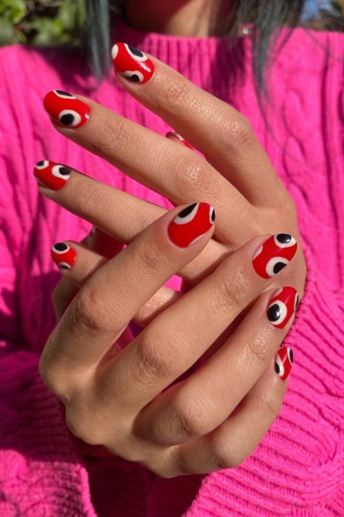 red nail designs