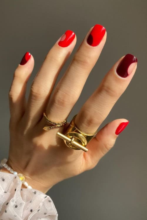 red nail designs