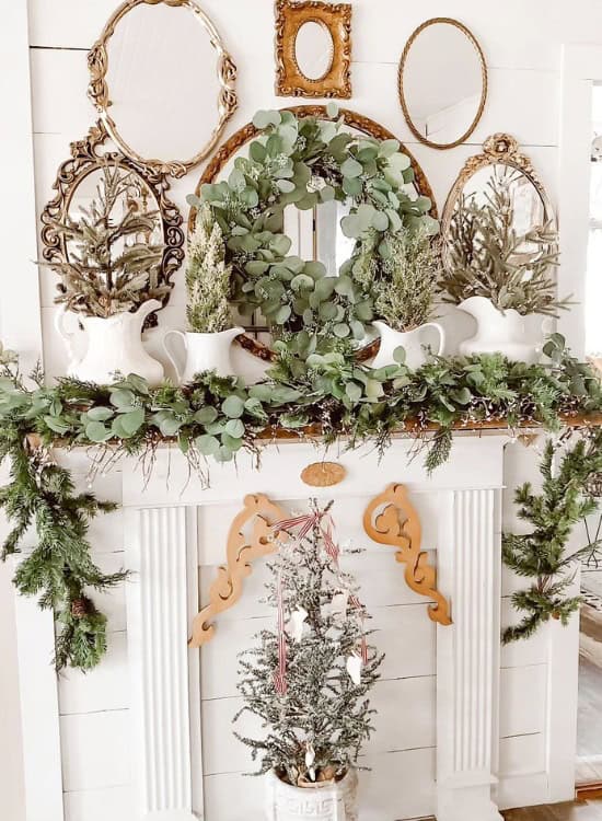 christmas mantel decor