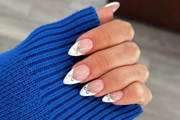 simple christmas nail designs