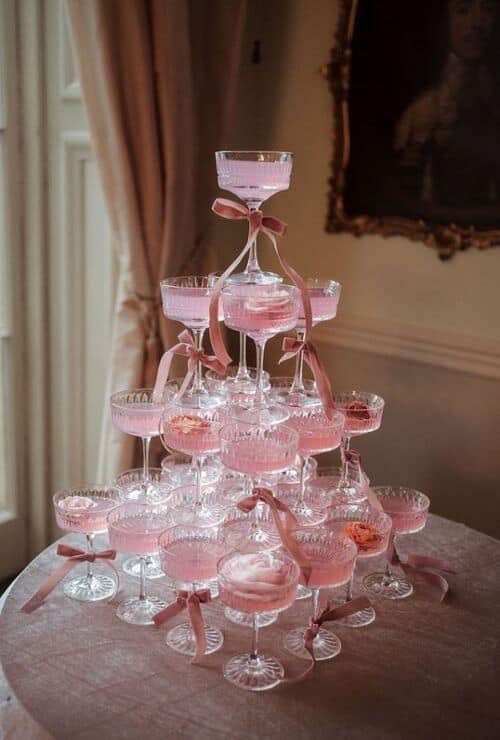 galentines party decor