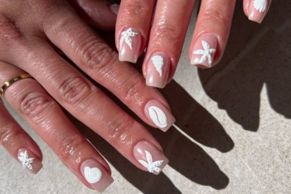 simple vacation nail ideas