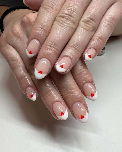 simple valentines day nails