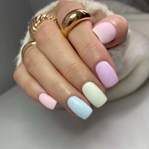 early spring nails