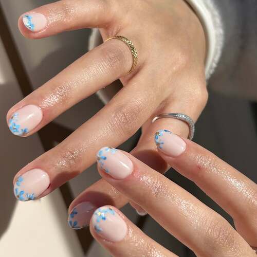 simple spring nails