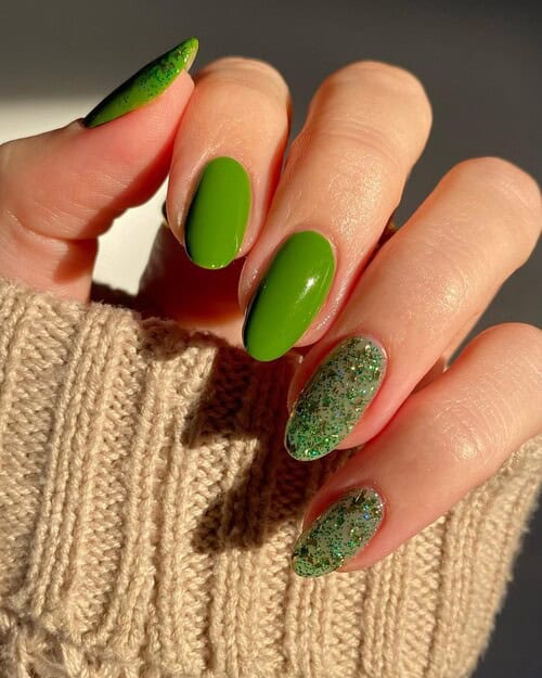 simple st patricks day nails