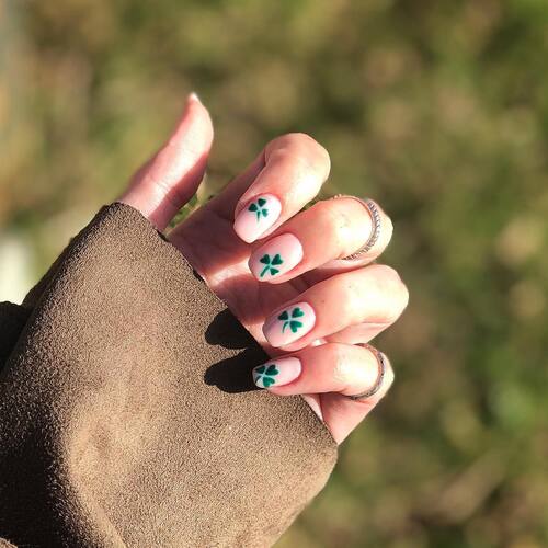 simple st patricks day nails