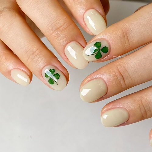 simple st patricks day nails