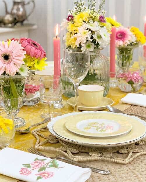 spring tablescapes