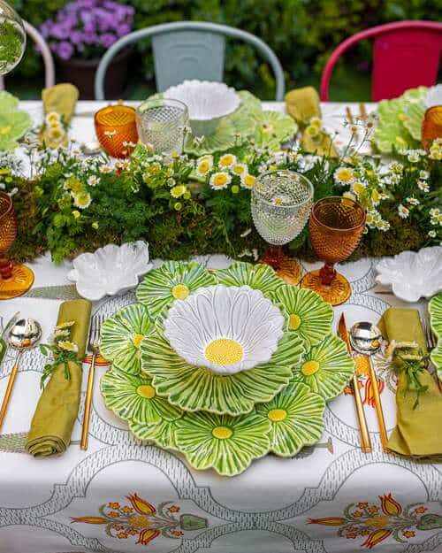 spring tablescapes